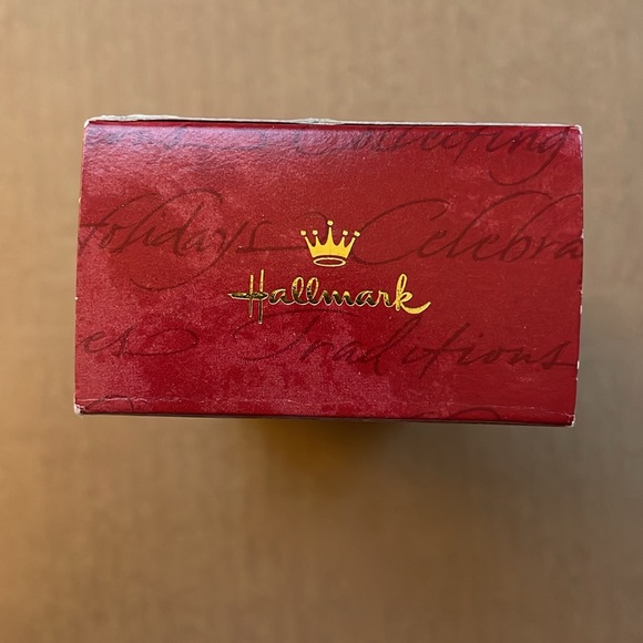 Chinese Barbie Dolls of the world Hallmark ornament collectors series ©️1997 NWT - Picture 5 of 11